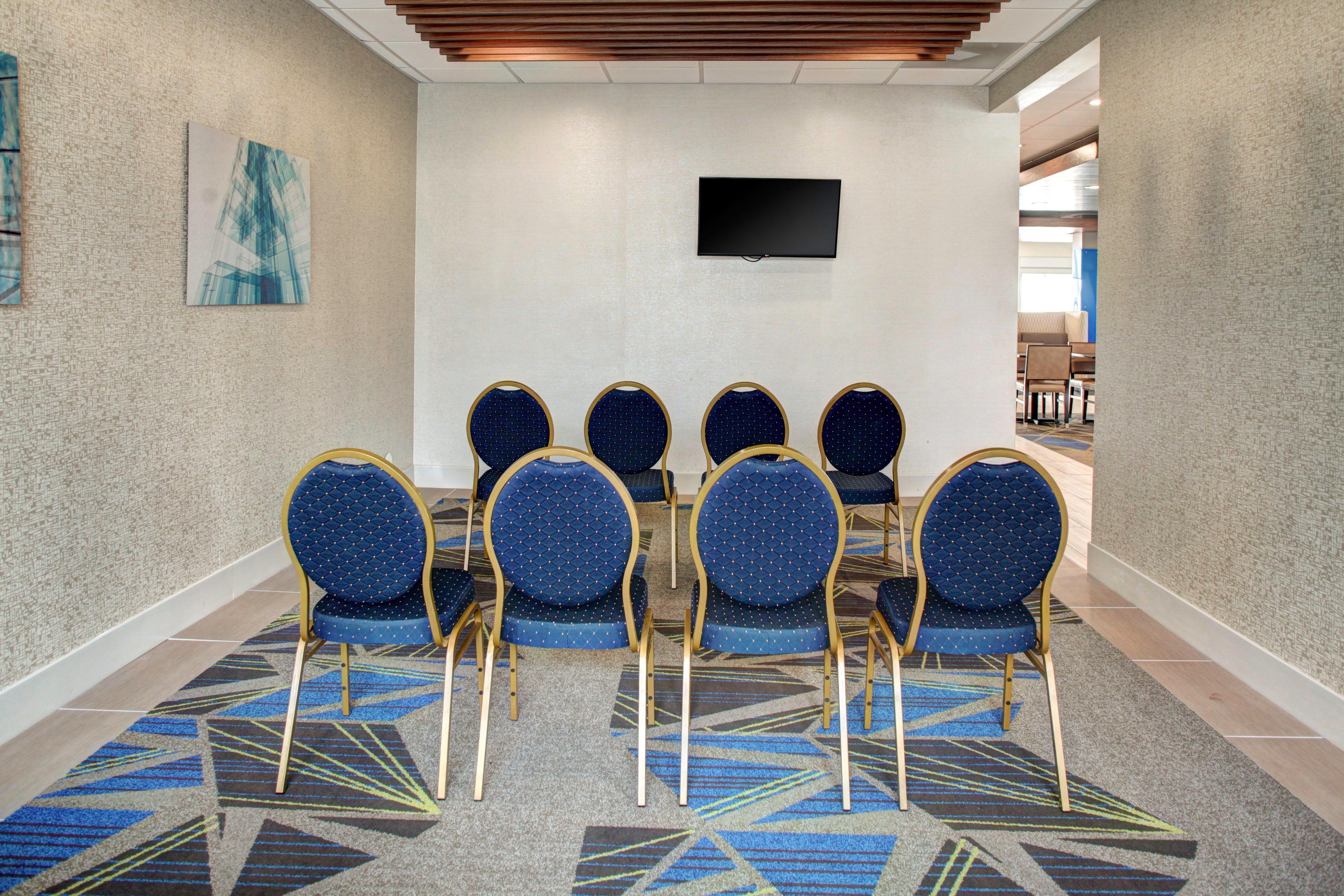 Holiday Inn Express & Suites Coldwater By Ihg Extérieur photo